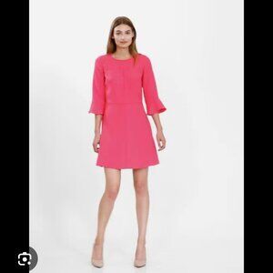 NWT. Banana Republic flutter sleeve dress with pockets, size 0